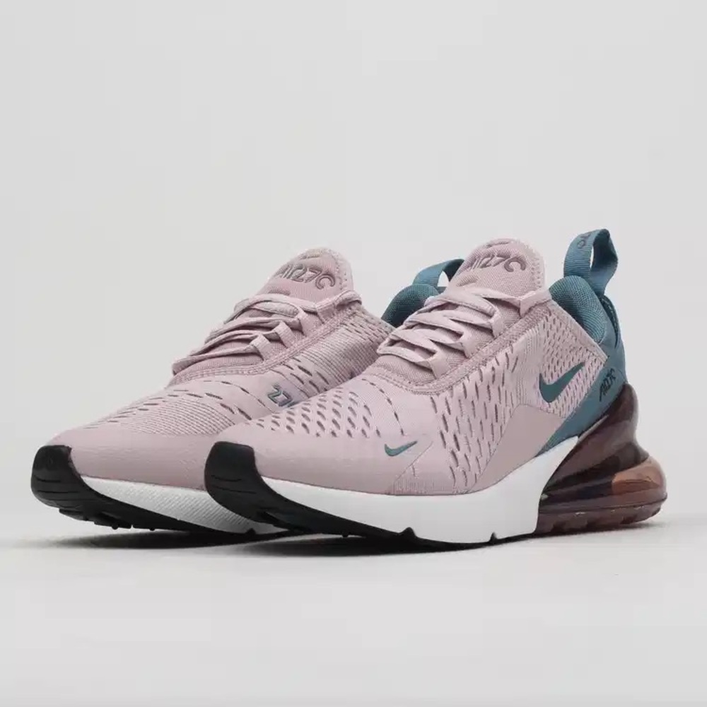 Nike Air Max 270 “Particle Rose”
